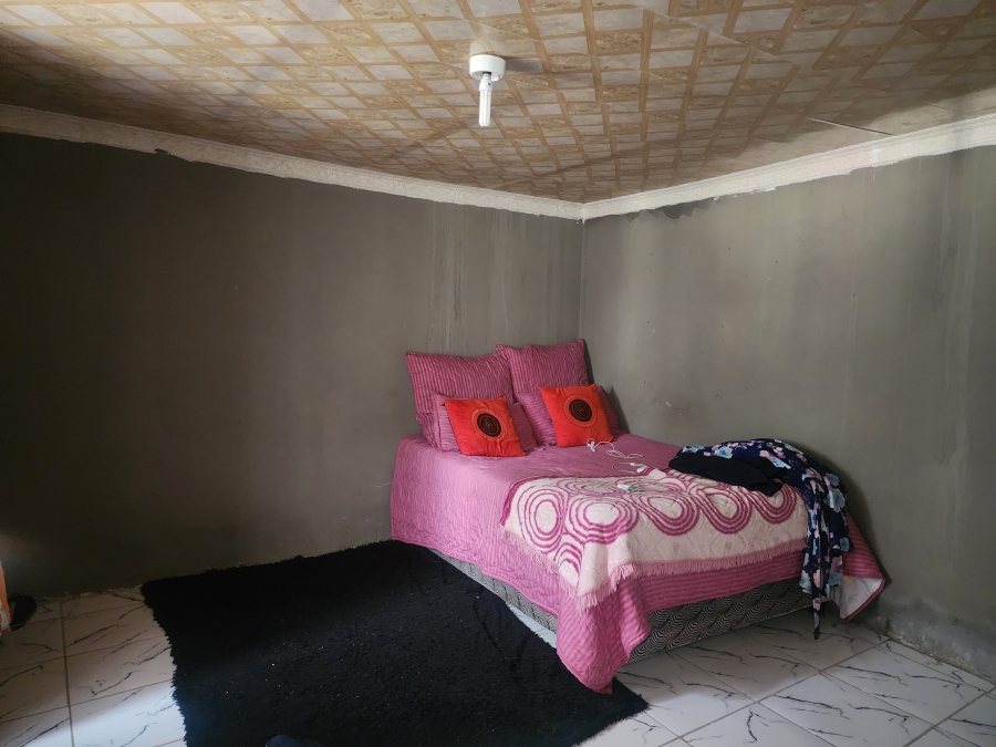 13 Bedroom Property for Sale in Doorn Free State